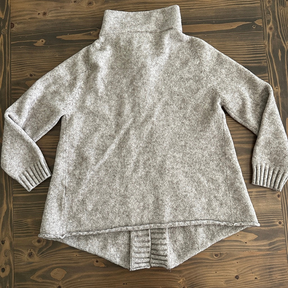 Knit Knit Women’s Gray Italian Cardigan Sweater Size XL Luxury Designer - Picture 4 of 7